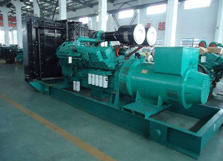 工业园区800kw康明斯柴油发电机组图片 工业园区800kw康明斯柴油发电机组图片